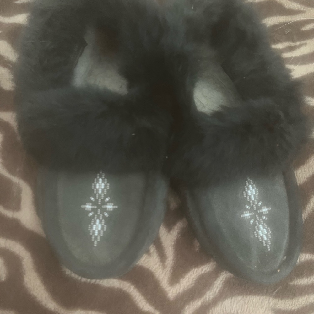 Women's Black Fur Slippers